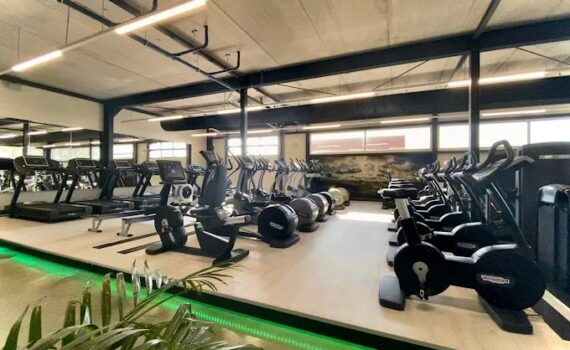 Cardiotraining auf über 25 smarten Cardiogeräten im Vitadrom Gescher.